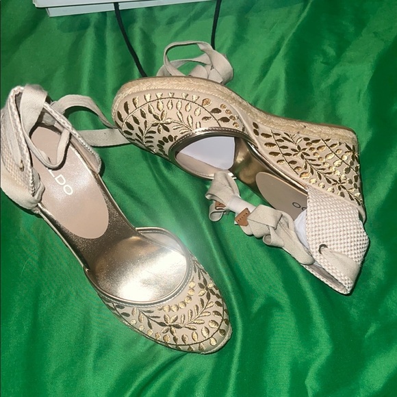 ALDO Women's Cream Espadrille Wedge Sandals size 8 - Picture 12 of 14
